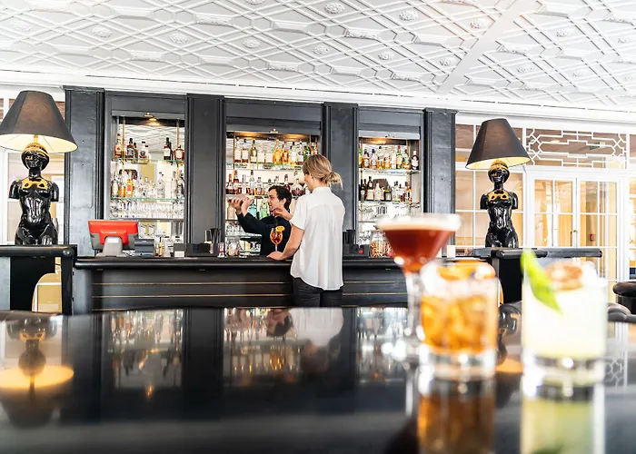 أوروبا فندق دافوس